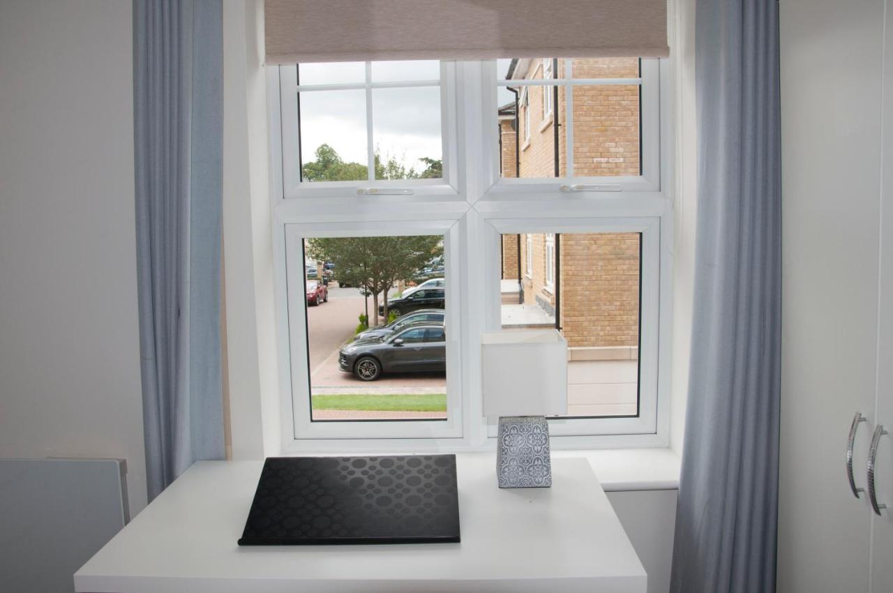 Apartment Gemini Hurst