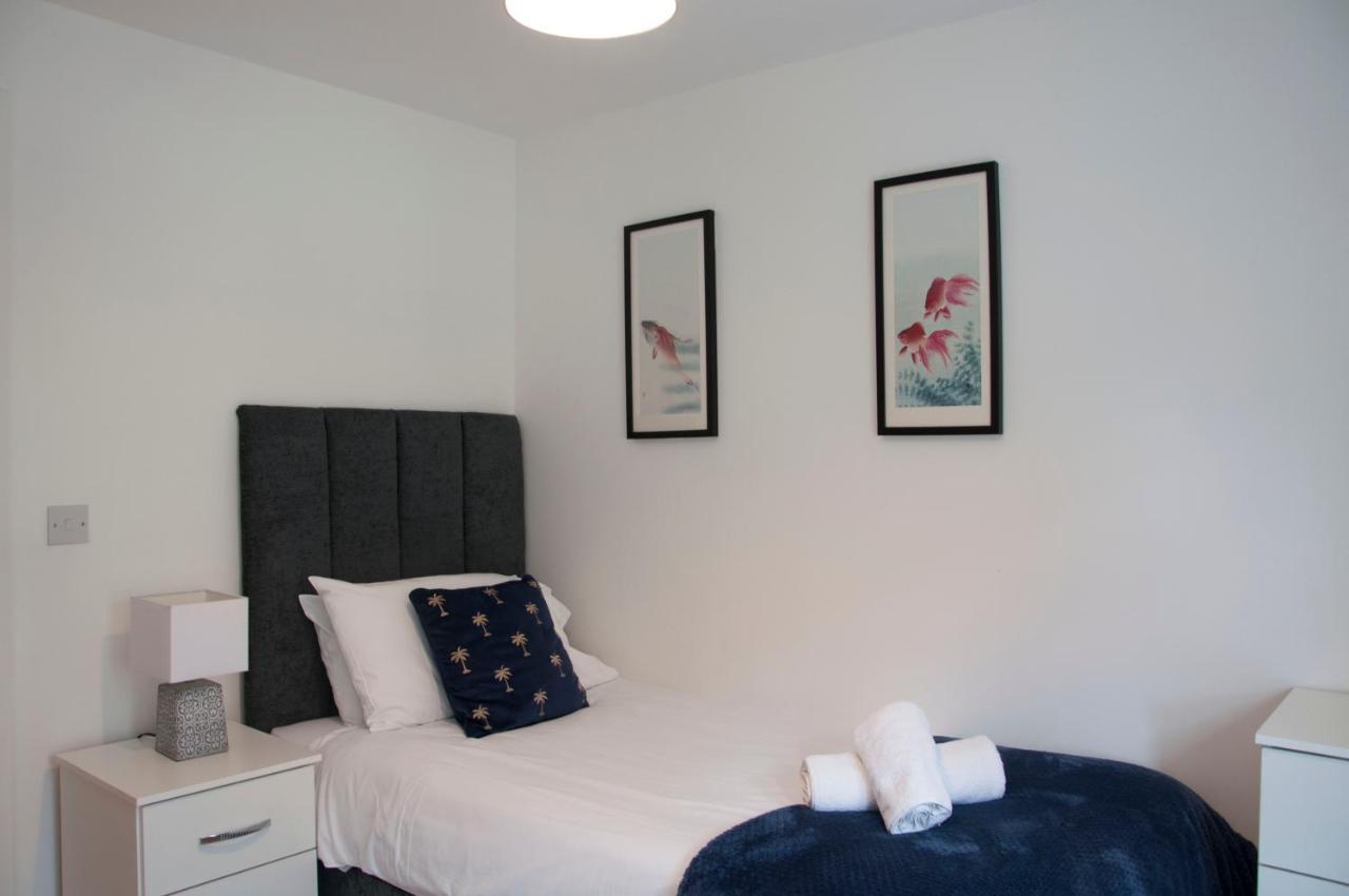 Apartment Gemini Hurst
